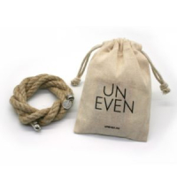 Oesterhouder van touw in zakje